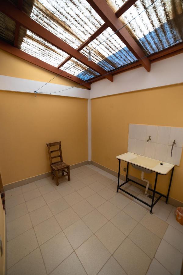 The Little House Aparthotel Uyuní Extérieur photo